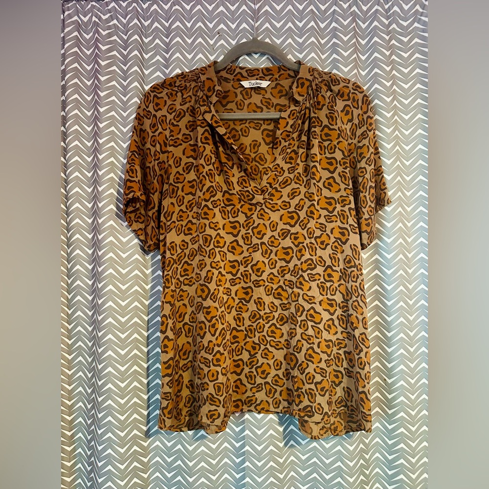 Tucker Brown Leopard Print V-Neck Blouse